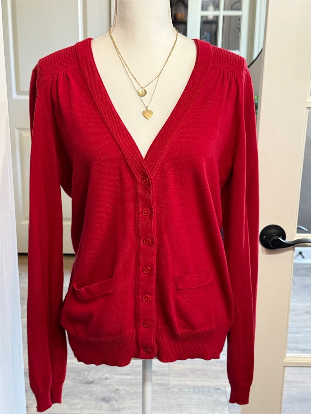 ST JOHN’S BAY Lightweight Cotton Red Cardigan L Grandpa Minimalist Preppy